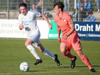 A-Junioren-Bundesliga U19 FC-Astoria Walldorf gegen TSG 1899 Hoffenheim Anpfiff ins Leben